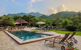 El Pedregal - Hotel en la Naturaleza